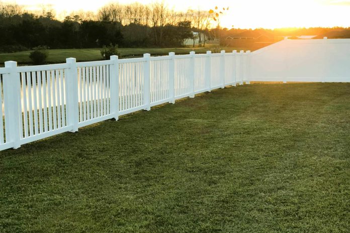 Exploring Fence Choices for Commercial Properties in Philadelphia