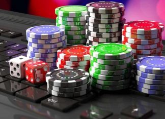 Which online casino policies should players read first?